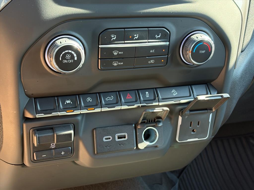 used 2024 Chevrolet Silverado 1500 car, priced at $41,950