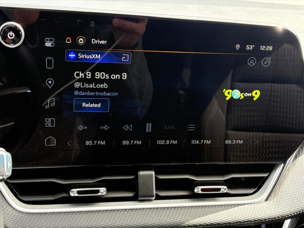 used 2025 Chevrolet Equinox car, priced at $28,950