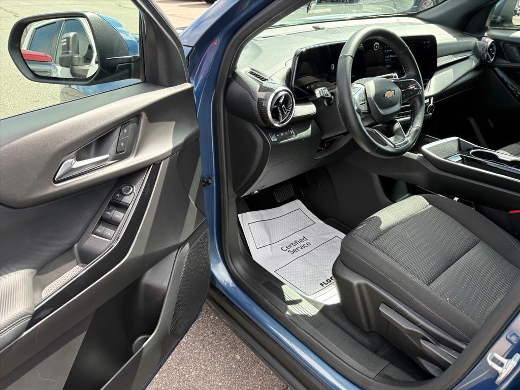 used 2025 Chevrolet Equinox car, priced at $28,950