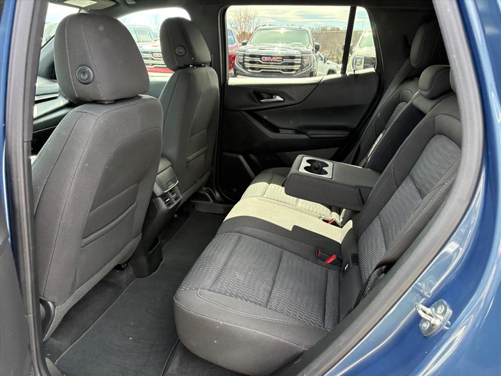 used 2025 Chevrolet Equinox car, priced at $28,950