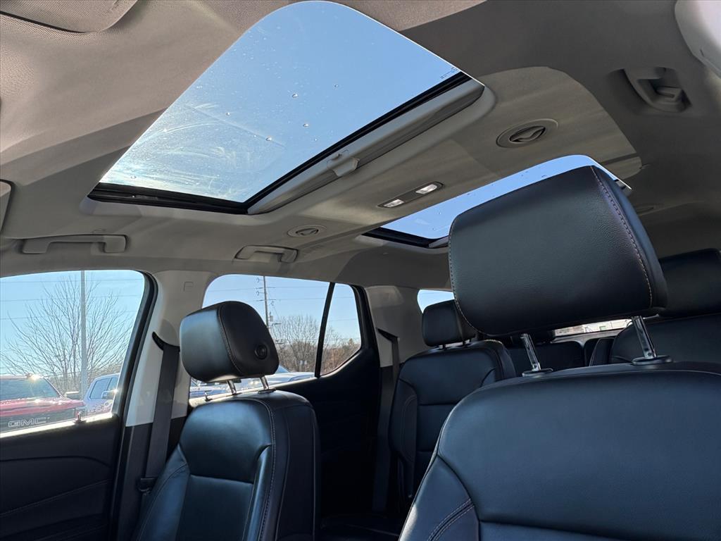 used 2021 Chevrolet Traverse car, priced at $27,950