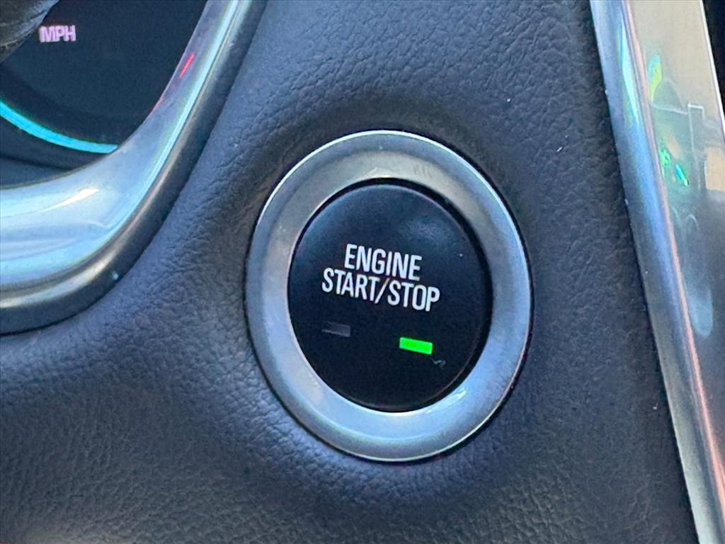 used 2021 Chevrolet Traverse car, priced at $27,950