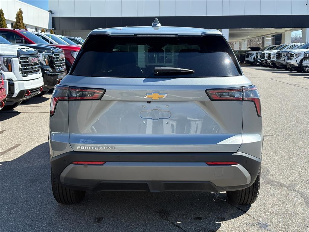 used 2025 Chevrolet Equinox car, priced at $28,950