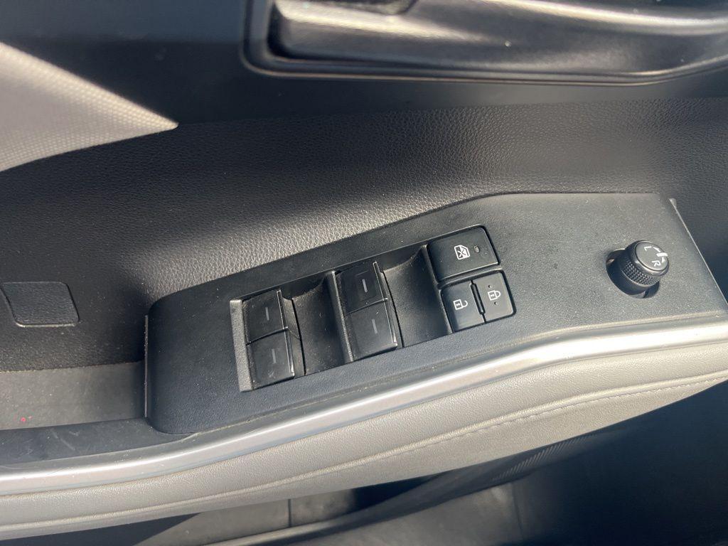 2020 Celestial Silver Metallic Toyota Highlander