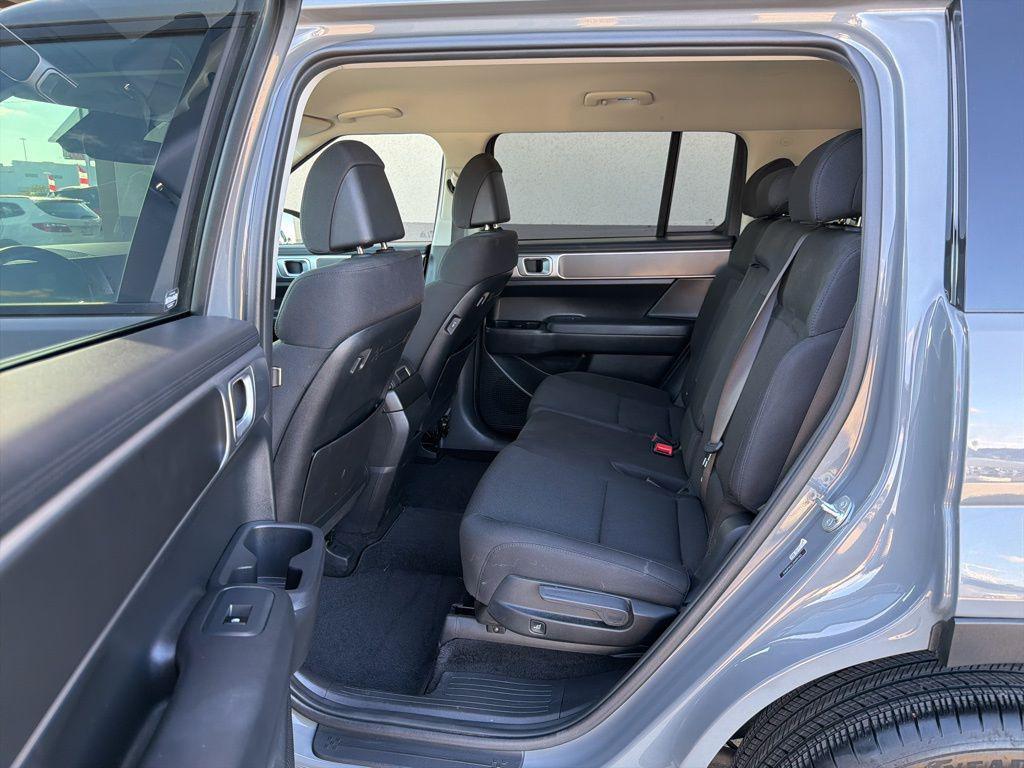 used 2025 Hyundai Santa Fe car, priced at $29,115