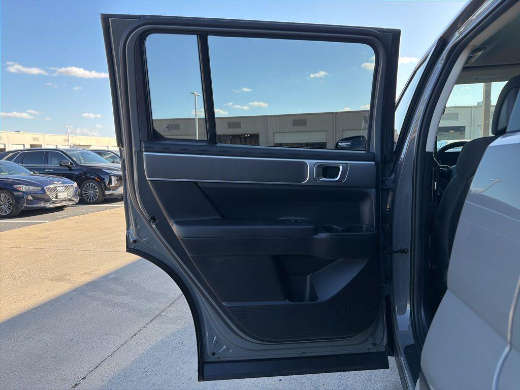 used 2025 Hyundai Santa Fe car, priced at $29,115