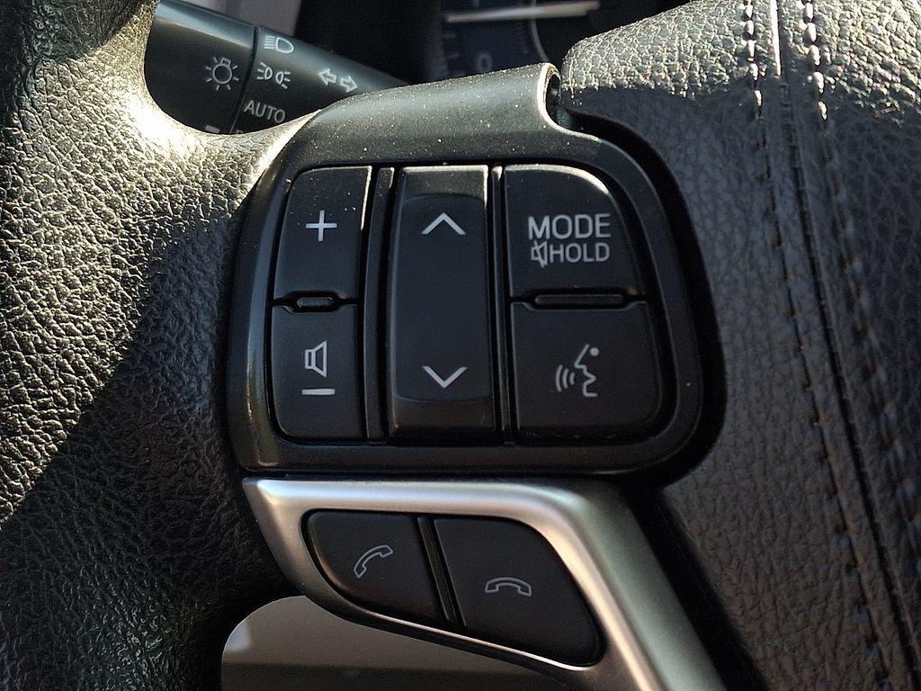 used 2020 Toyota Sienna car, priced at $32,514