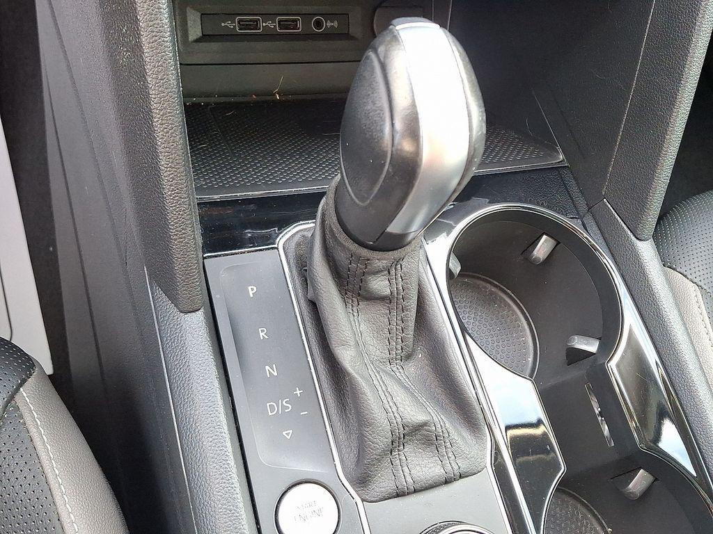 used 2021 Volkswagen Atlas car, priced at $21,294