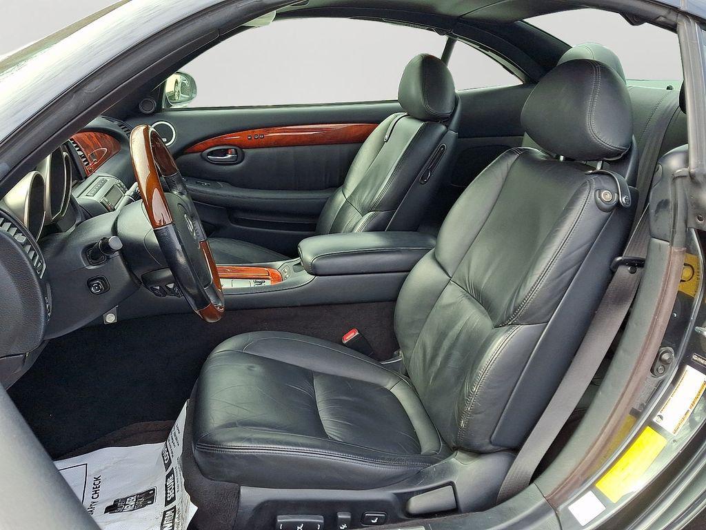 used 2007 Lexus SC 430 car, priced at $15,462