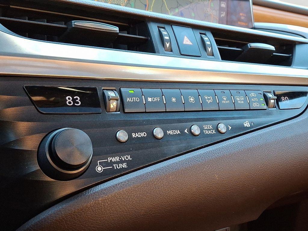 used 2020 Lexus ES 350 car, priced at $32,604