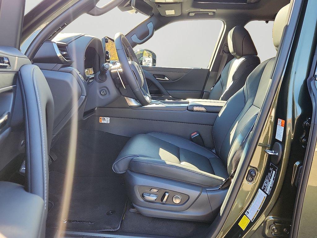 new 2025 Lexus LX 700h car, priced at $115,250