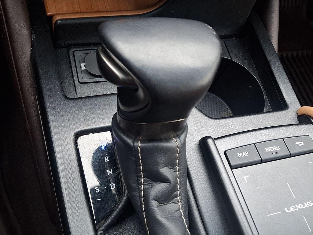 used 2019 Lexus ES 350 car, priced at $29,924