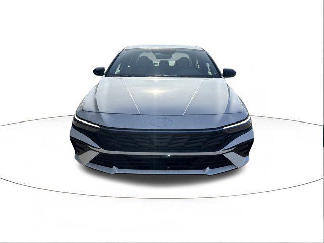 used 2025 Hyundai Elantra car