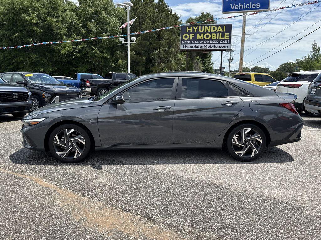 used 2025 Hyundai Elantra car, priced at $19,886