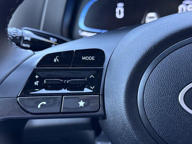 used 2025 Hyundai Elantra car