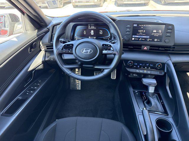 used 2025 Hyundai Elantra car