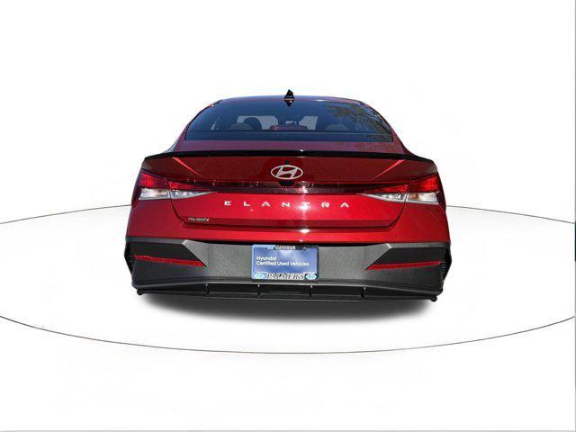 used 2025 Hyundai Elantra car