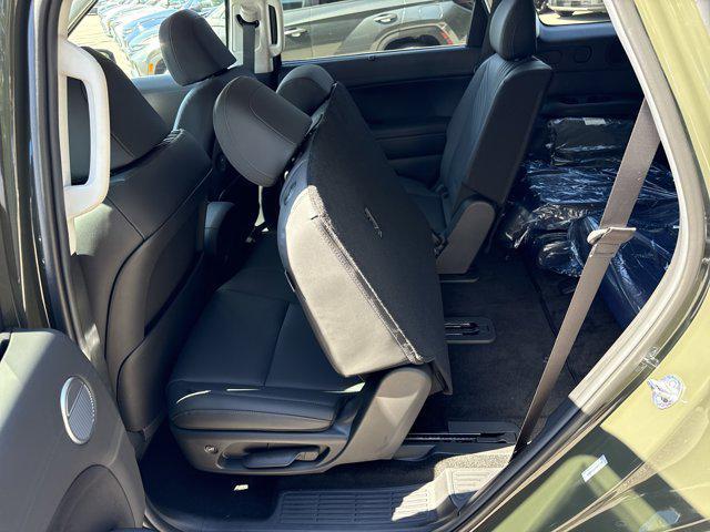 new 2026 Hyundai SANTA FE HEV car, priced at $49,260