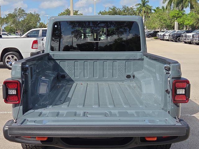 new 2025 Jeep Gladiator car, priced at $52,190