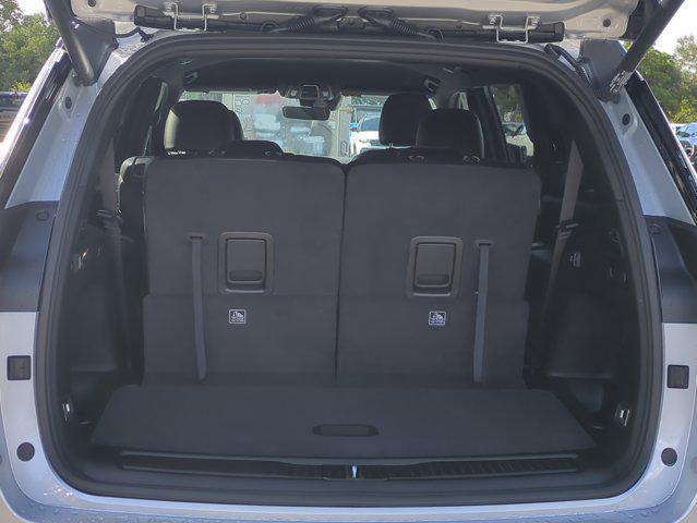 new 2025 Jeep Grand Cherokee L car, priced at $37,670