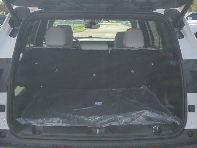 new 2026 Jeep Cherokee car, priced at $37,289