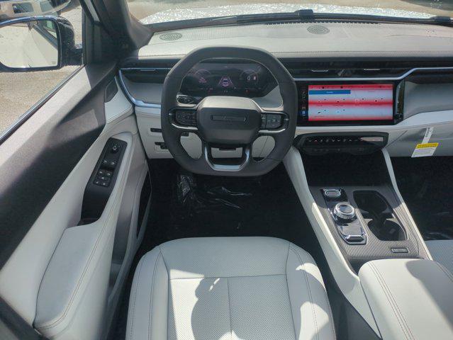 new 2026 Jeep Cherokee car, priced at $37,289