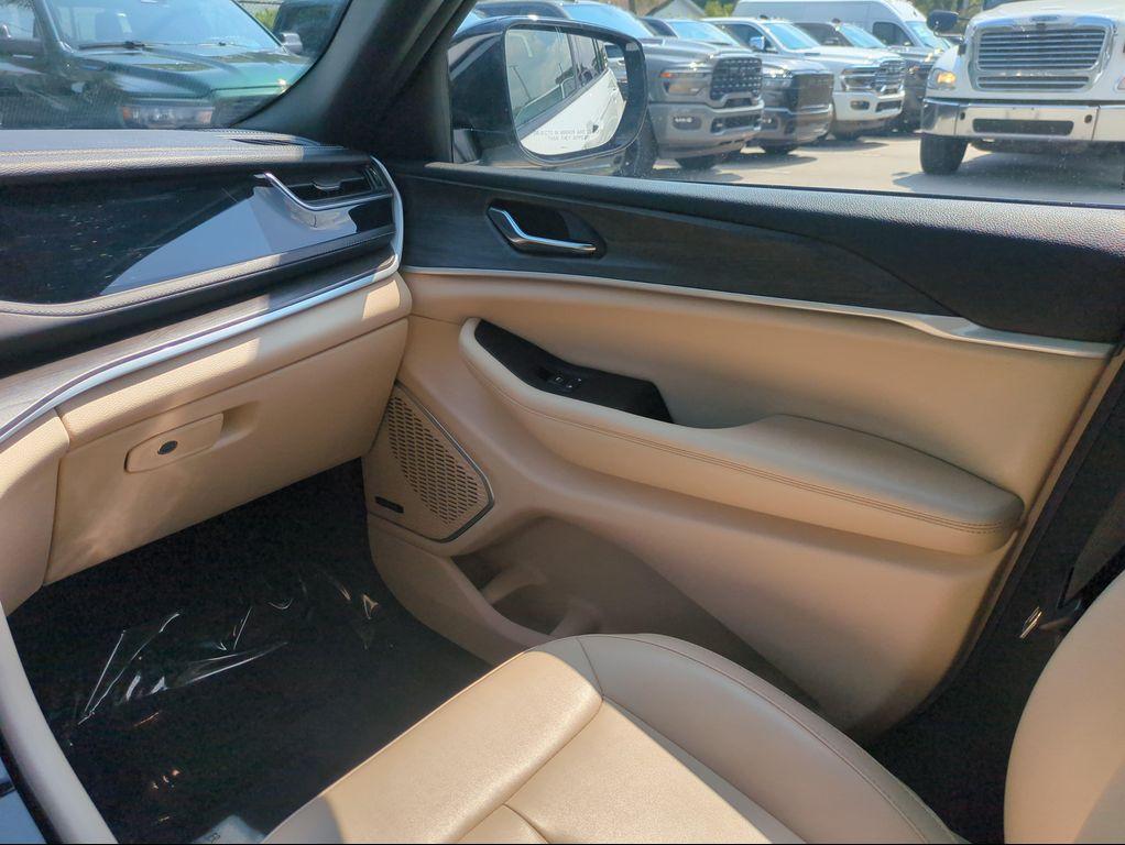 used 2024 Jeep Grand Cherokee 4xe car, priced at $26,530