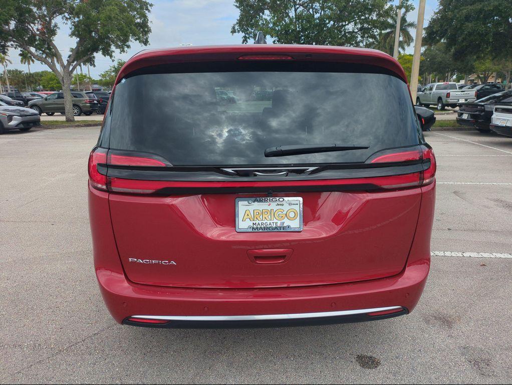 new 2027 Chrysler Pacifica car, priced at $46,075