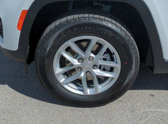 new 2025 Jeep Grand Cherokee car, priced at $31,848