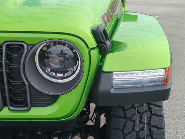 new 2026 Jeep Gladiator car, priced at $59,331