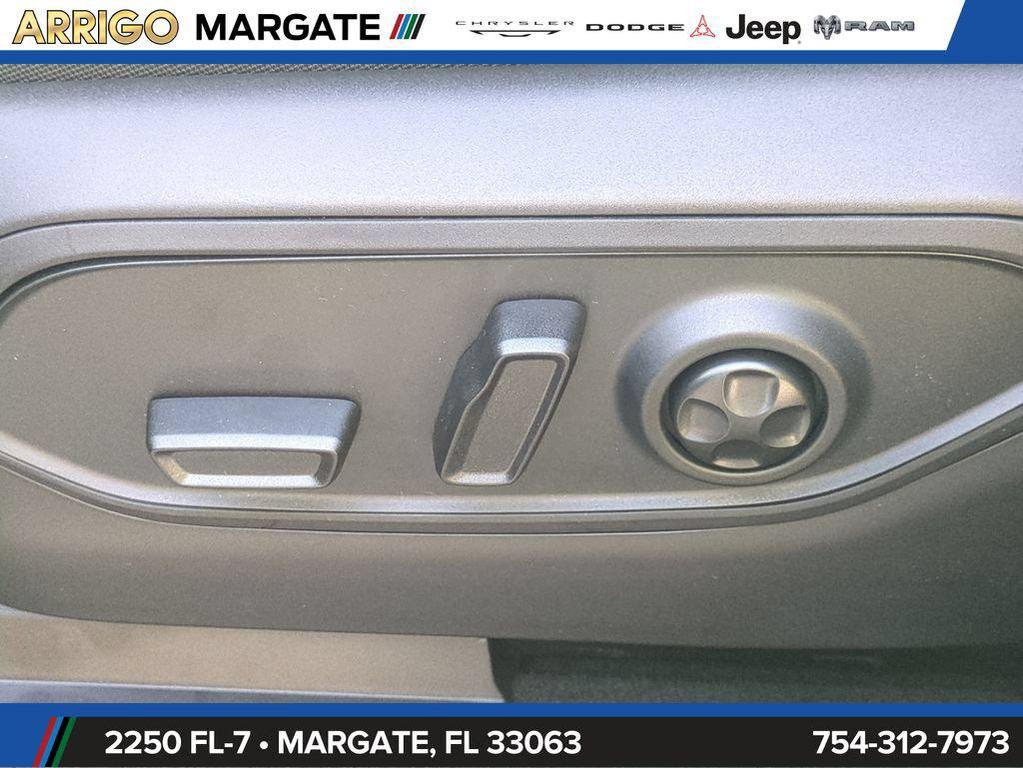 new 2026 Jeep Grand Cherokee L car, priced at $35,874
