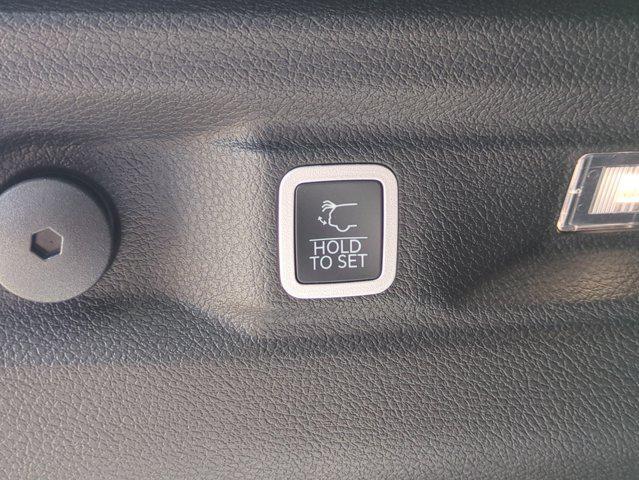 new 2026 Jeep Grand Cherokee L car, priced at $41,294