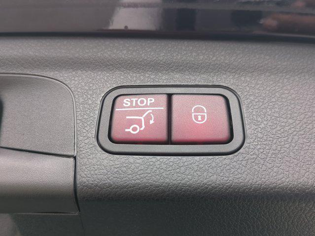 used 2024 Mercedes-Benz GLE 350 car, priced at $44,980