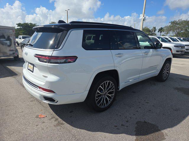 new 2025 Jeep Grand Cherokee L car, priced at $59,933
