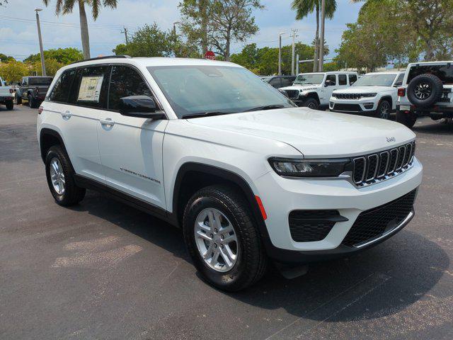 new 2025 Jeep Grand Cherokee car, priced at $30,946
