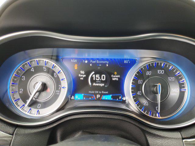 new 2021 Chrysler 300 car