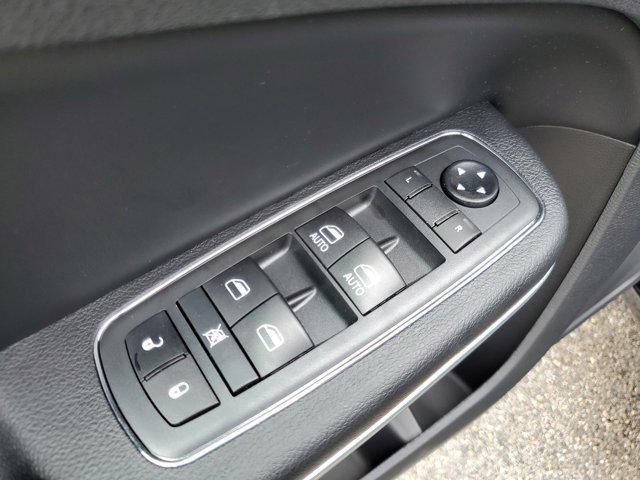 new 2021 Chrysler 300 car