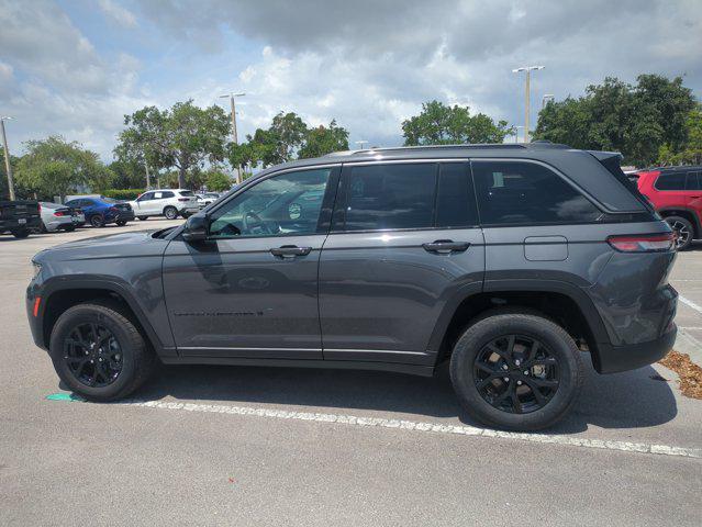 new 2026 Jeep Grand Cherokee car, priced at $40,598