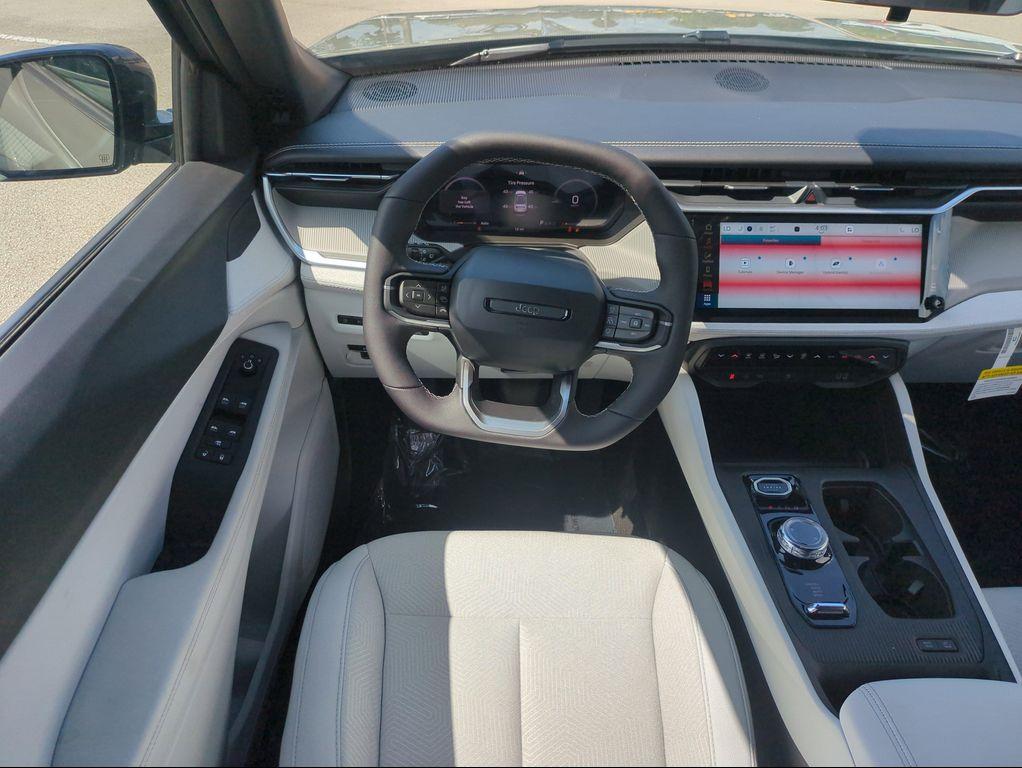 new 2026 Jeep Cherokee car, priced at $34,285