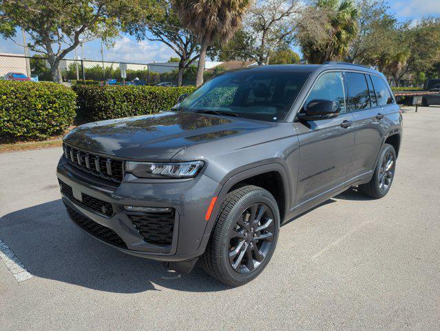 new 2026 Jeep Grand Cherokee car, priced at $48,290