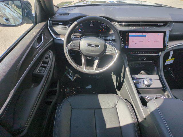 new 2026 Jeep Grand Cherokee car, priced at $48,290