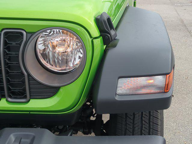 new 2026 Jeep Gladiator car, priced at $34,990