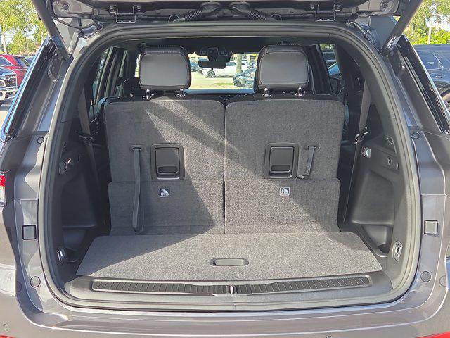 new 2025 Jeep Grand Cherokee L car, priced at $49,215