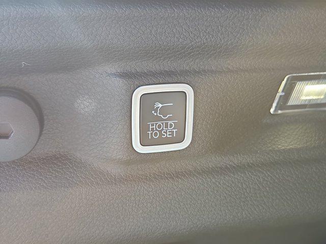 new 2025 Jeep Grand Cherokee L car, priced at $49,215