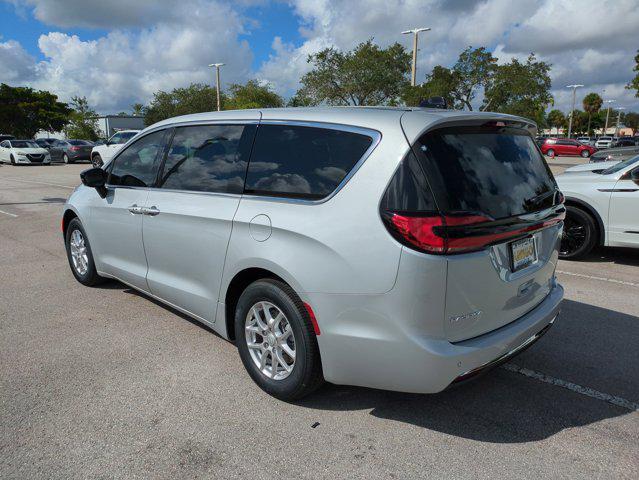 new 2026 Chrysler Pacifica car, priced at $44,004