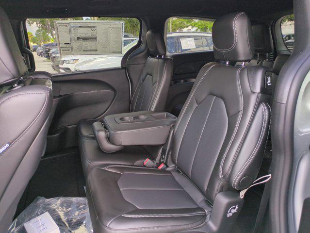 new 2026 Chrysler Pacifica car, priced at $44,004
