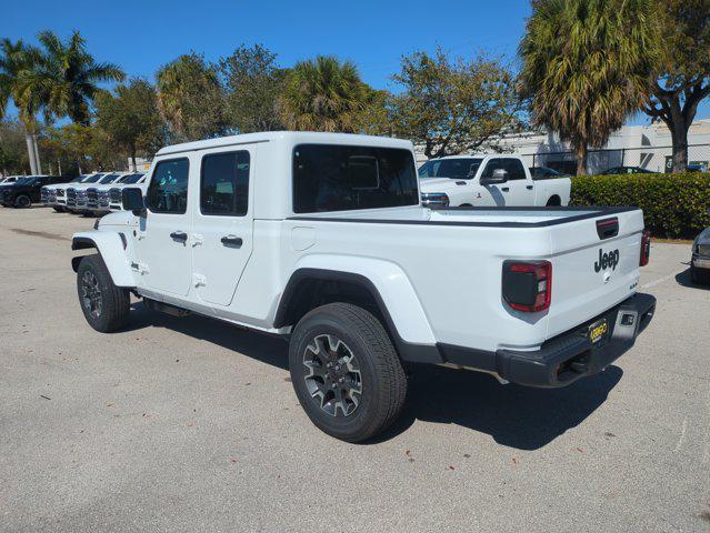 new 2026 Jeep Gladiator car, priced at $41,999