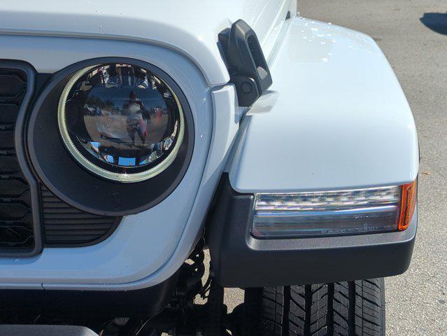 new 2026 Jeep Gladiator car, priced at $41,999