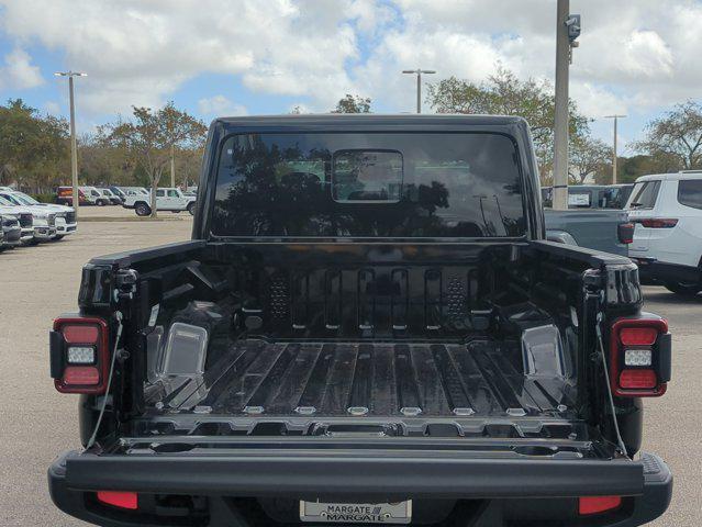 new 2026 Jeep Gladiator car, priced at $43,958