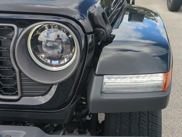 new 2026 Jeep Gladiator car, priced at $43,958